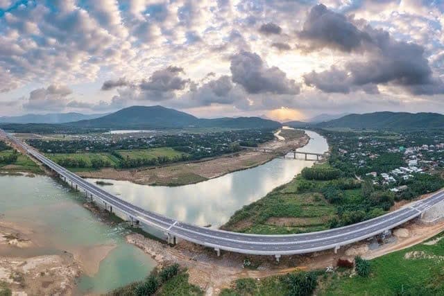 Cao tốc Quảng Ngãi - Hoài Nhơn vận hành vào lúc 11 giờ hôm nay 12.2